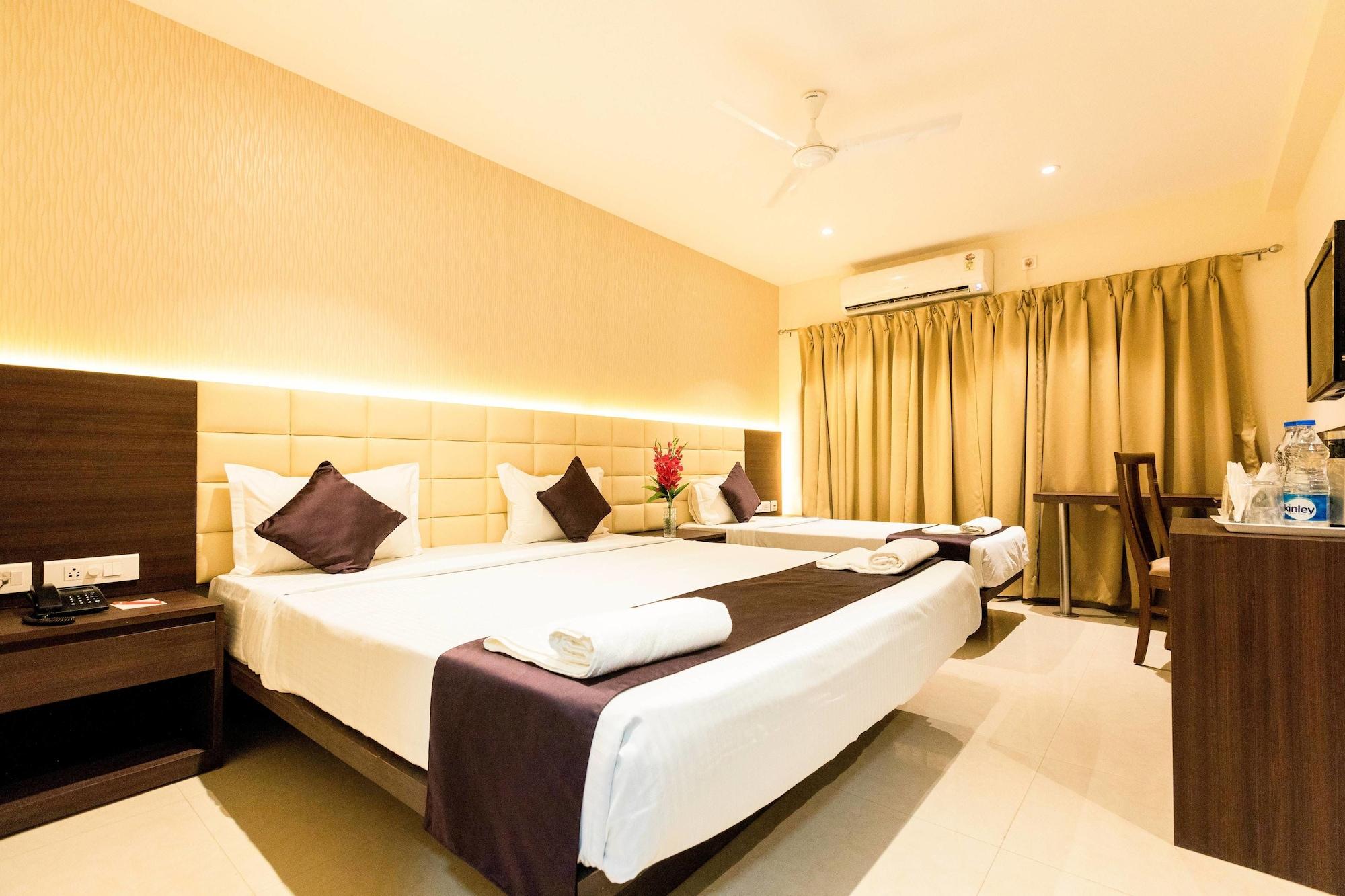 Lynq-cico Hotel