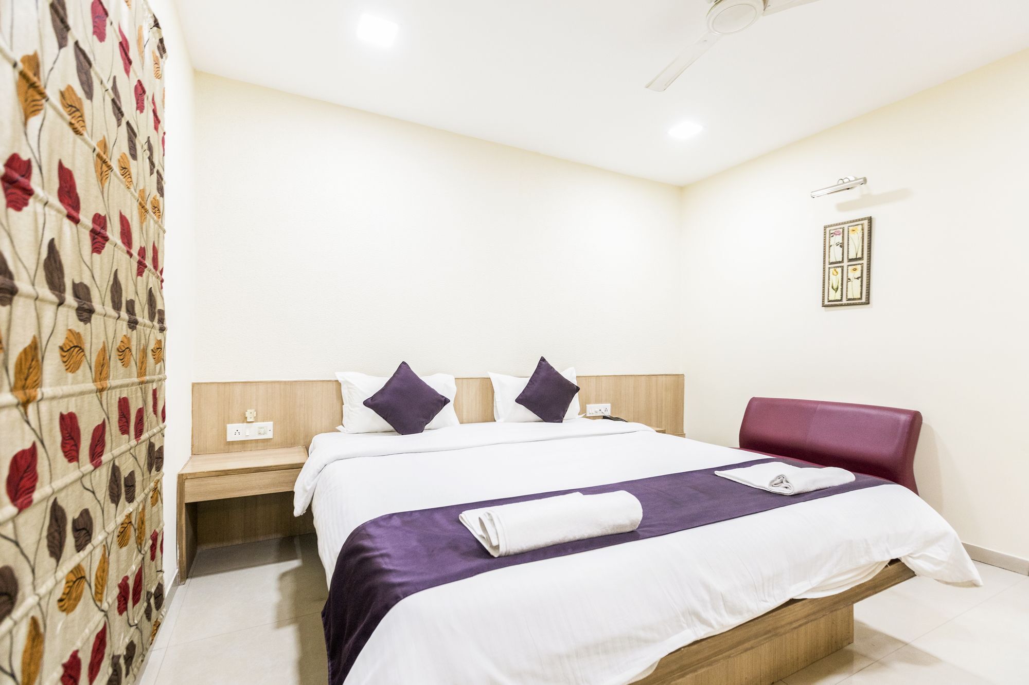 Lynq-cico Kolkata